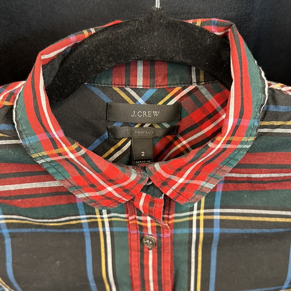 J. Crew perfect button down - Picture 3 of 6